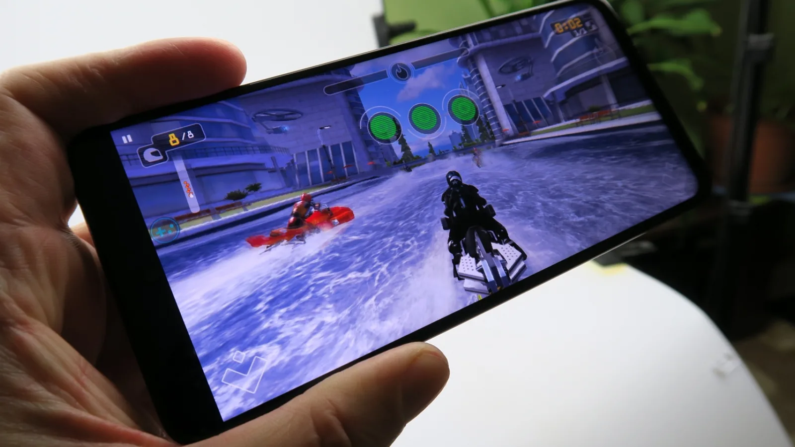 Motorola Moto G 5G: Benchmark-uri din liga lui Snapdragon 765G