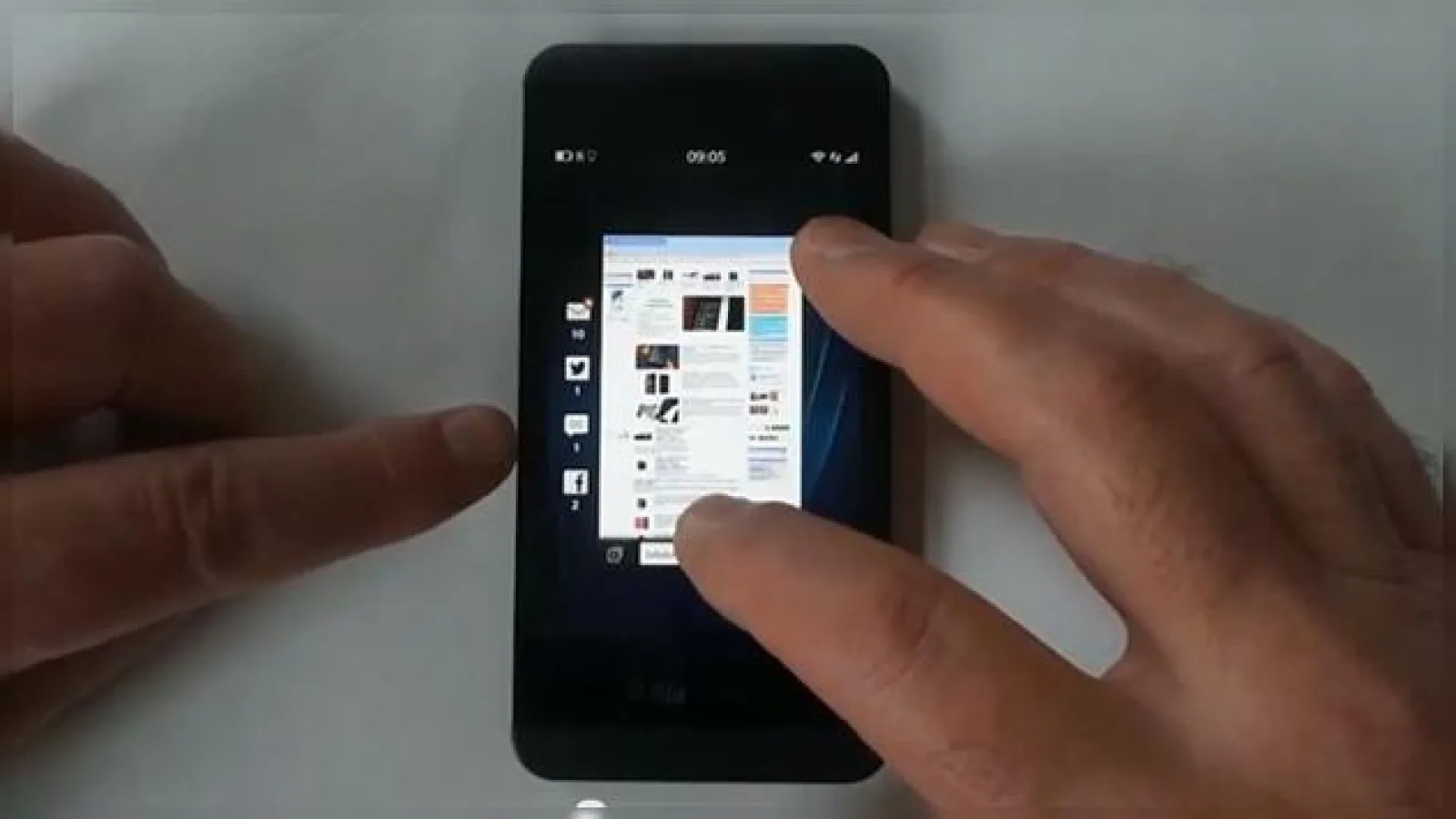 BlackBerry Z10 prezentat Într-un clip hands on detaliat (Video)