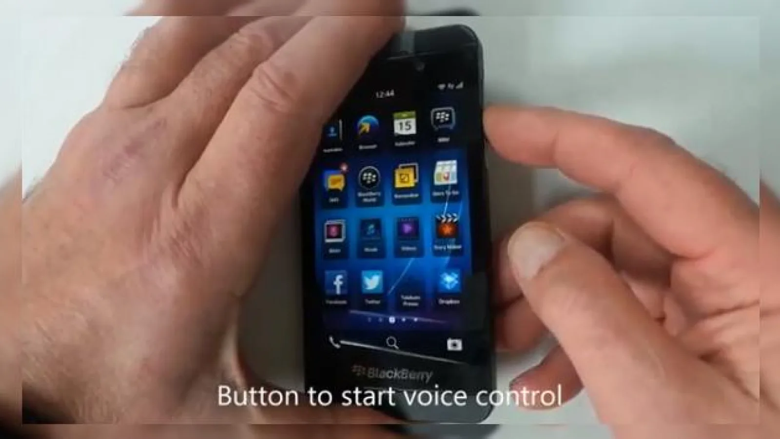 Iată cum arată controlul vocal pe BlackBerry 10 (Video)