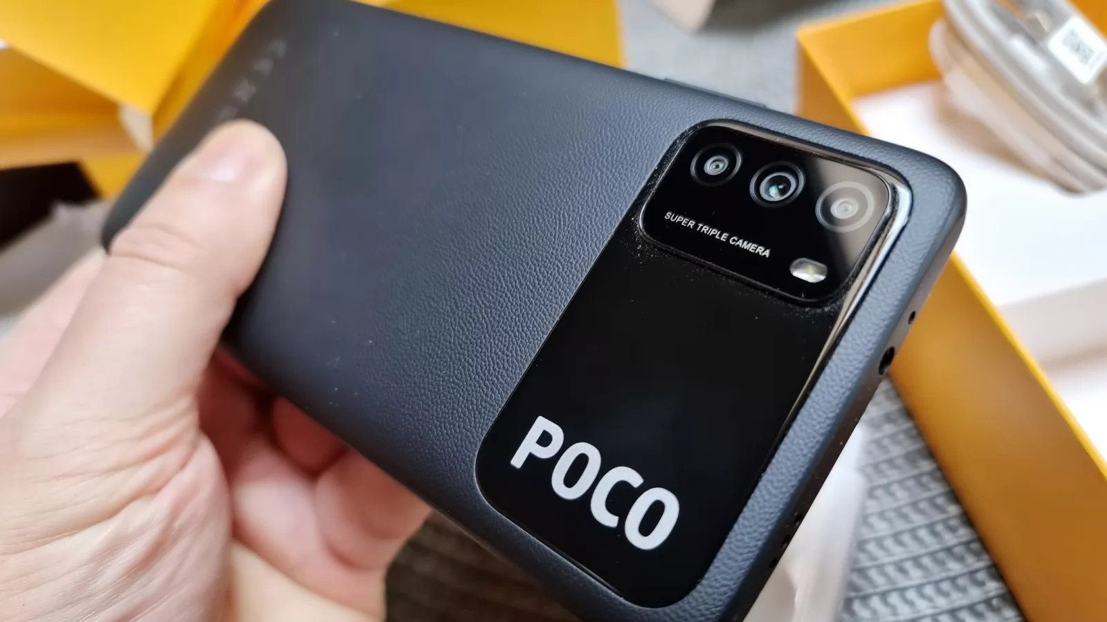 POCO M3 PRO 5G este confirmat oficial; Va aduce procesor MediaTek Dimensity, mai mult RAM și un design "unic"