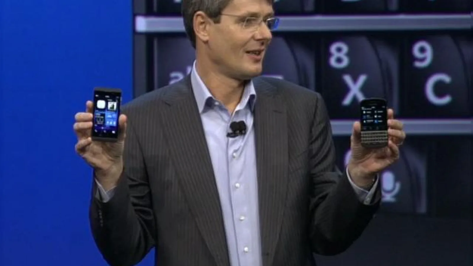 RIM devine BlackBerry de azi, anunță telefoanele BlackBerry Z10 și BlackBerry Q10, cu noul BB 10 OS la bord