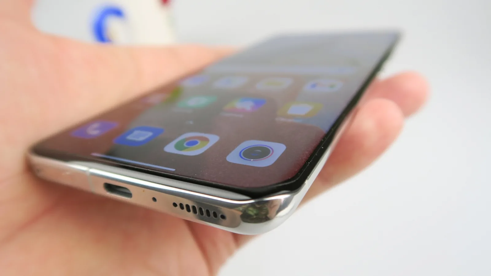 Xiaomi Mi 11 Ultra: Acustica Harman/Kardon nu face jocul numerelor, ci al urechii