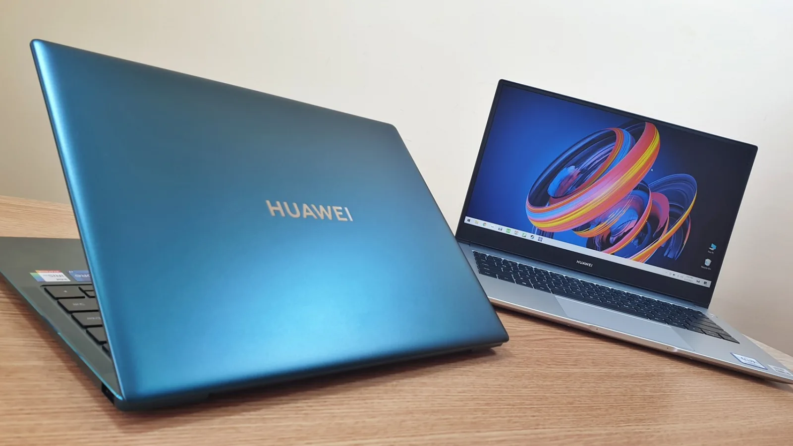 Prezentare HUAWEI MateBook D14, MateBook D15 și MateBook X Pro - Laptop-uri create pentru productivitate, entertainment și portabilitate 