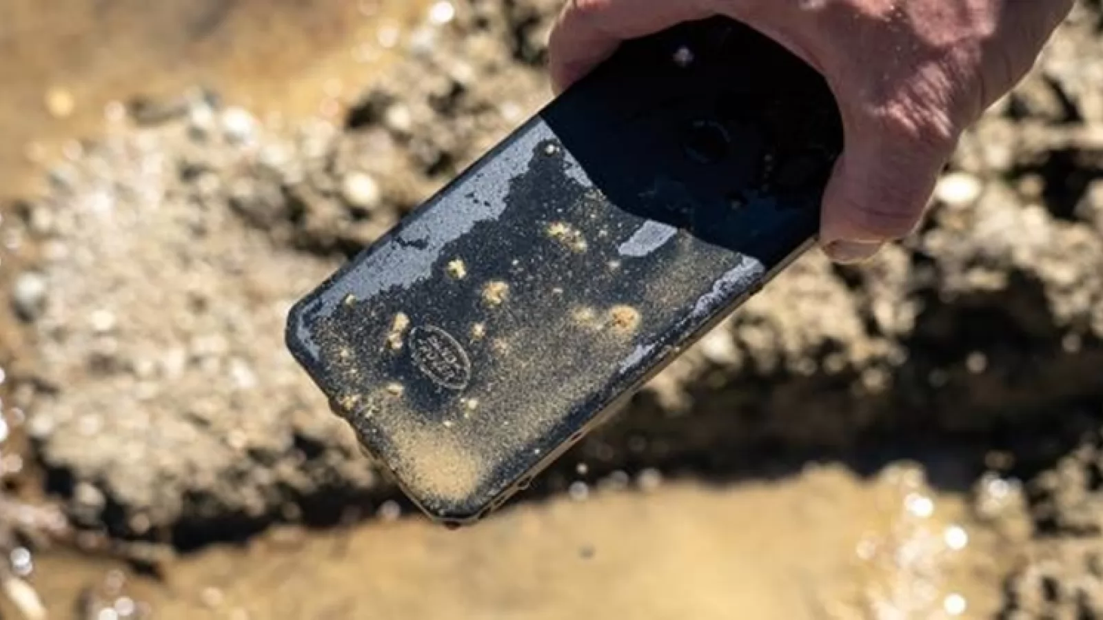 Smartphone-ul robust Motorola realizat în colaborare cu Bullitt Group urmează să debuteze curând; Ar avea CPU Snapdragon 662 și baterie de 5000 mAh