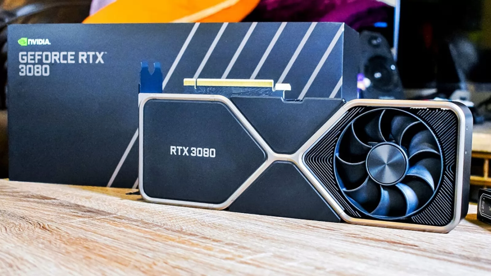 Turul Magazinelor #926: Telefon de 399 lei, Black Shark 4 în stoc, plăci Geforce RTX 3080 Ti în stoc