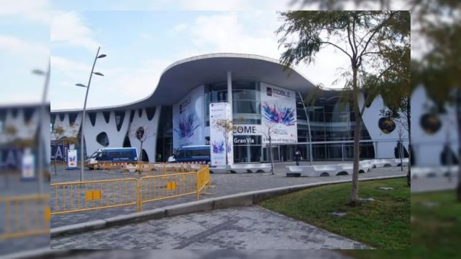 MWC 2013 - Legitimația de presă, primul contact cu locația târgului de tehnologie, Barcelona la pas
