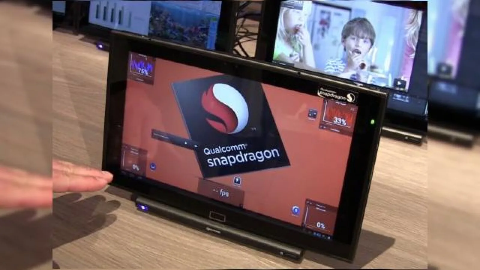 MWC 2013: Qualcomm Snapdragon S800 prezentat la standul Qualcomm Într-un demo "nuclear" (Video)