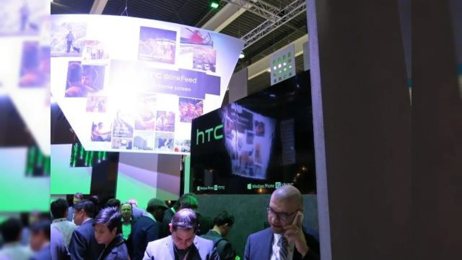 HTC anunță cele mai scăzute vânzări din ianuarie 2010 Încoace, scăderi de venituri severe