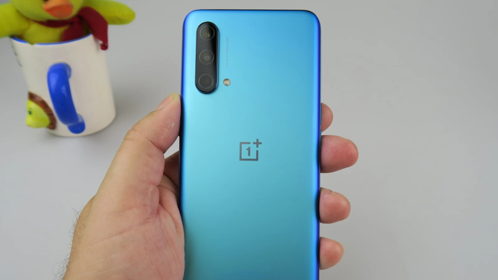 OnePlus Nord CE 5G: Benchmark-uri satisfăcătoare, la bătaie cu telefoane cu Snapdragon 765G