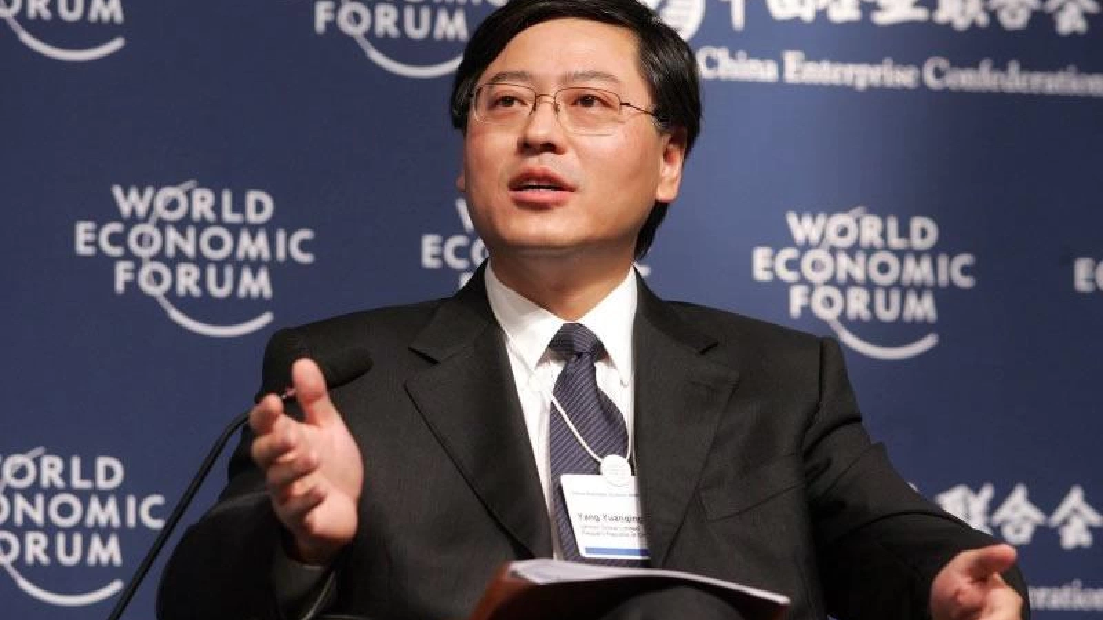CEO-ul Lenovo lasă de Înțeles că BlackBerry ar fi de achiziționat