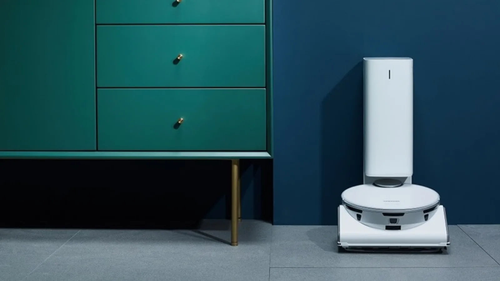 Robot aspirator + cameră de securitate; Samsung lansează noile aspiratoare Jet Bot AI+ la nivel global; Când vin în România?