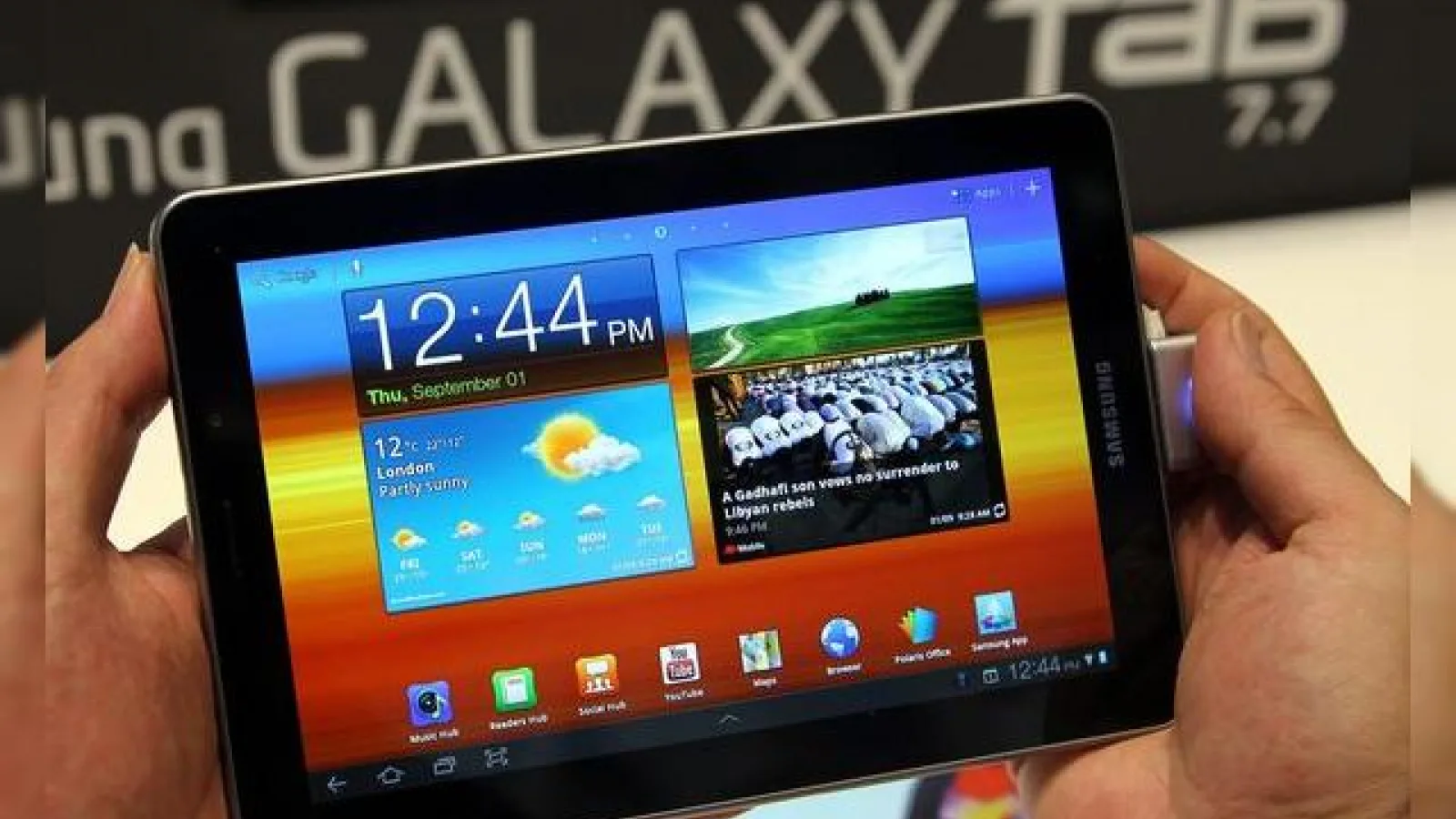 Samsung ar putea pregăti o tabletă de 10.1 inch sau 11.6 inch Full HD cu ecran AMOLED