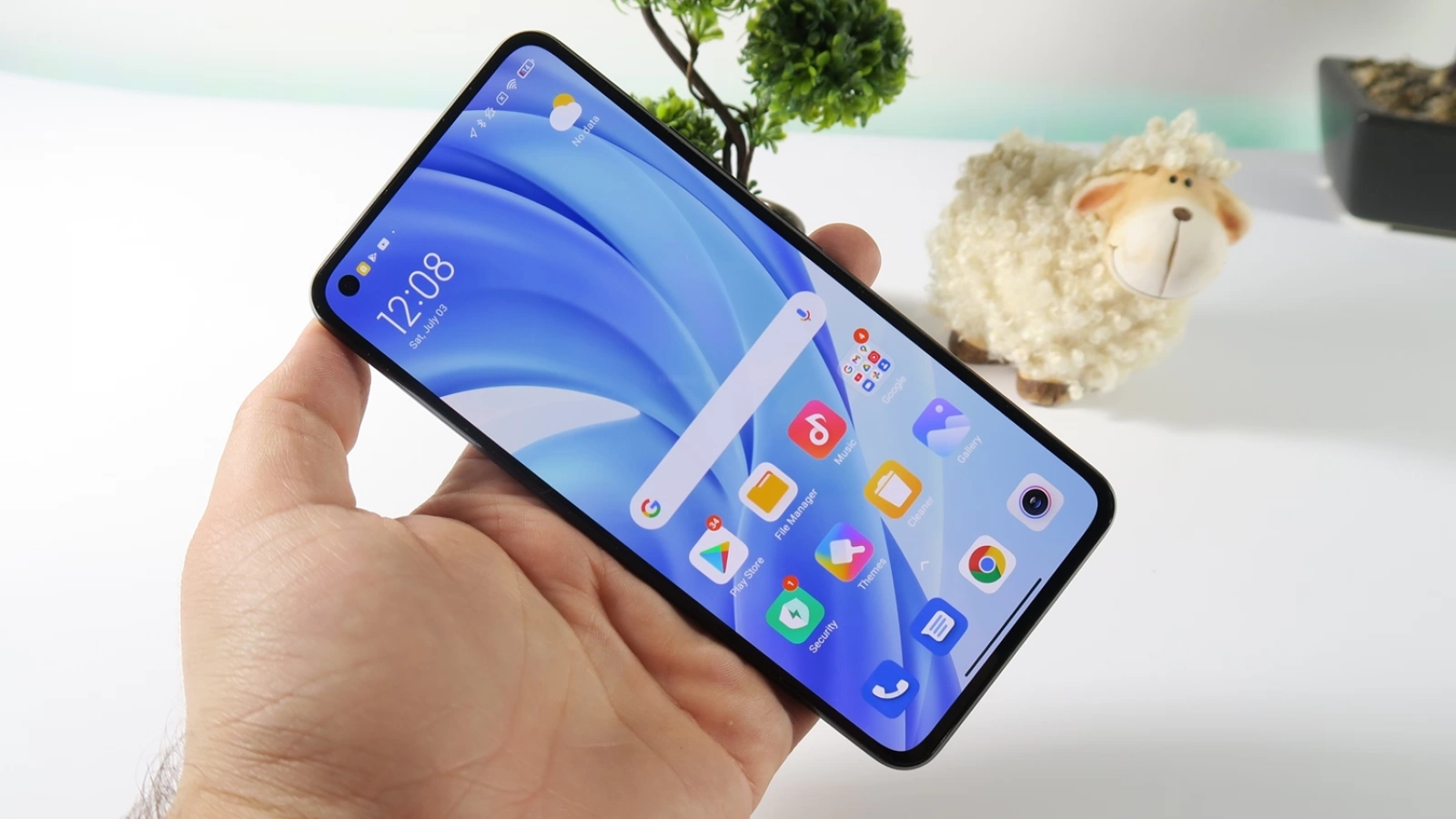 Xiaomi Mi 11 Lite 4G: Display AMOLED de calitate, foarte luminos