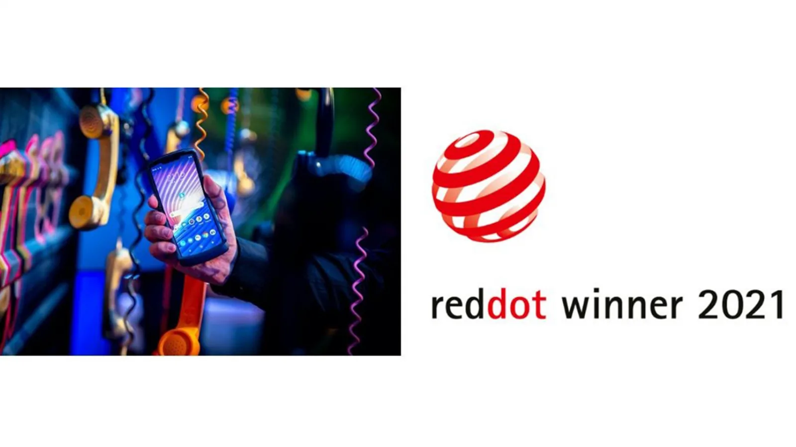 Motorola RAZR 5G câştigă prestigiosul premiu Red Dot Design Award 2021 (Product Design)
