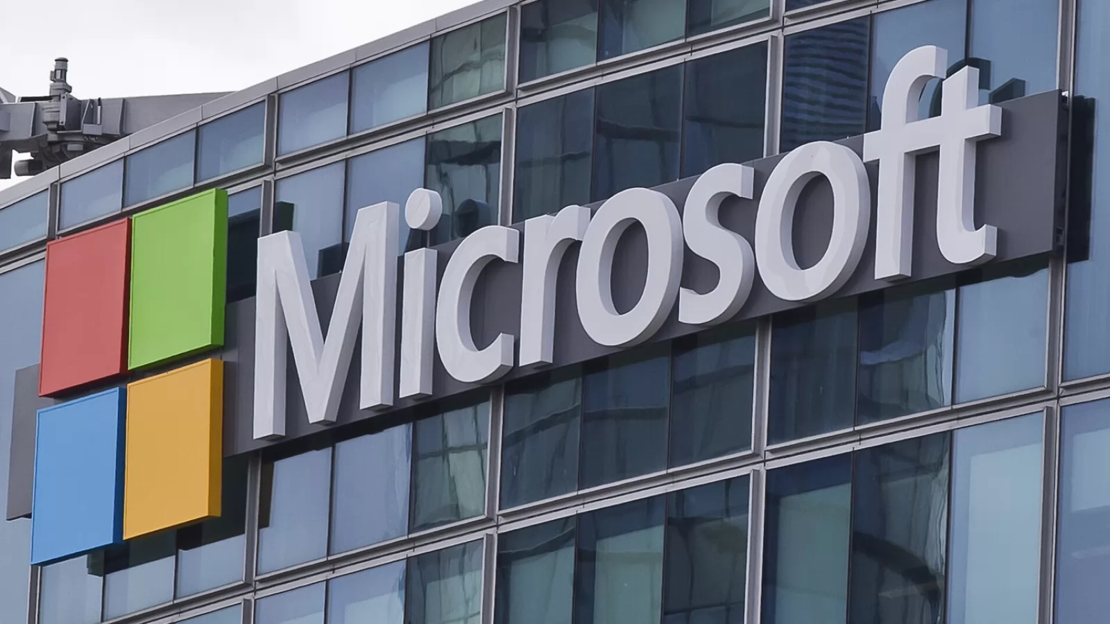 Compania israeliană Candiru este acuzată! Conform Citizen Lab aceasta a vândut guvernelor instrumente de spionaj cibernetic care permit exploatarea unor vulnerabilități Windows