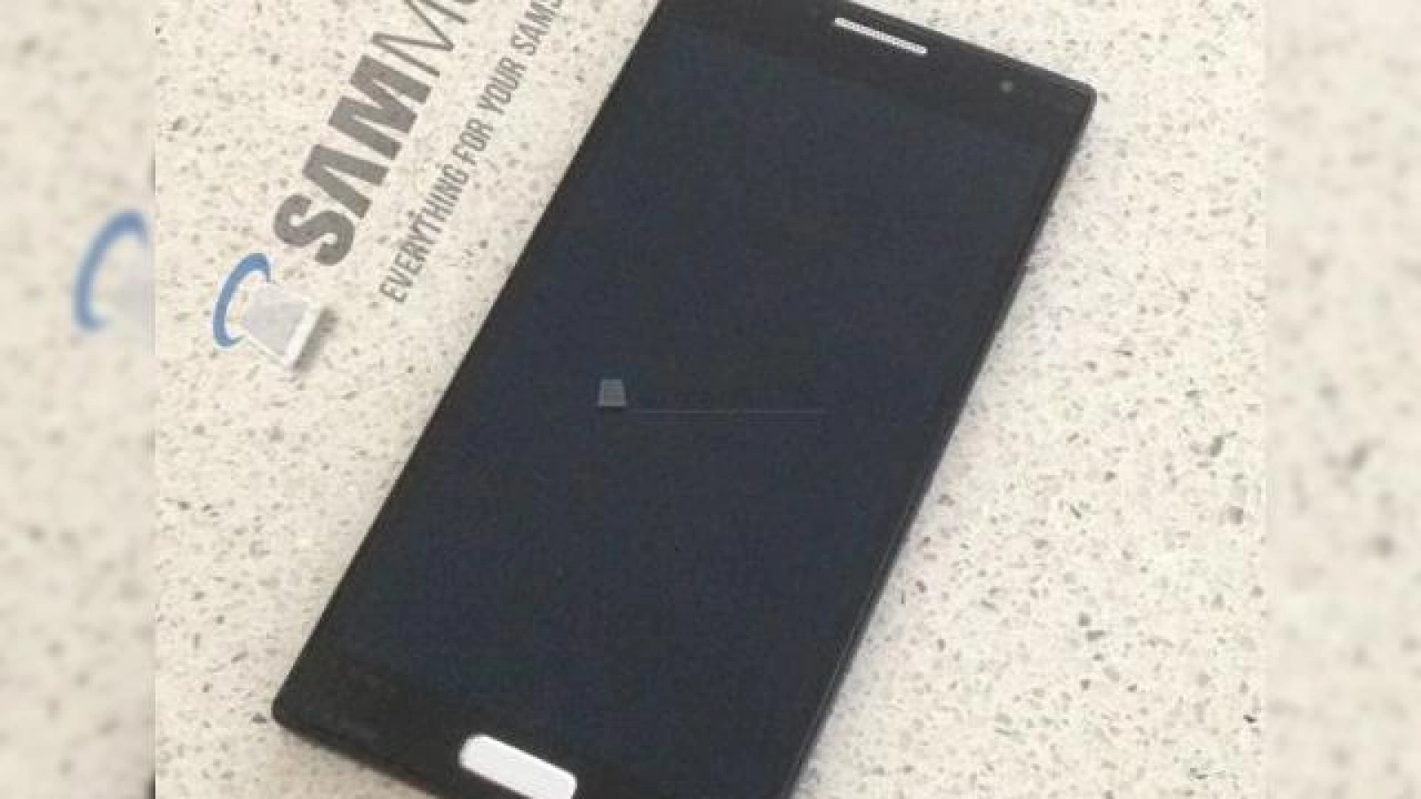 Smartphone-ul misterios Samsung de acum câteva zile e de fapt un prototip de Galaxy S4
