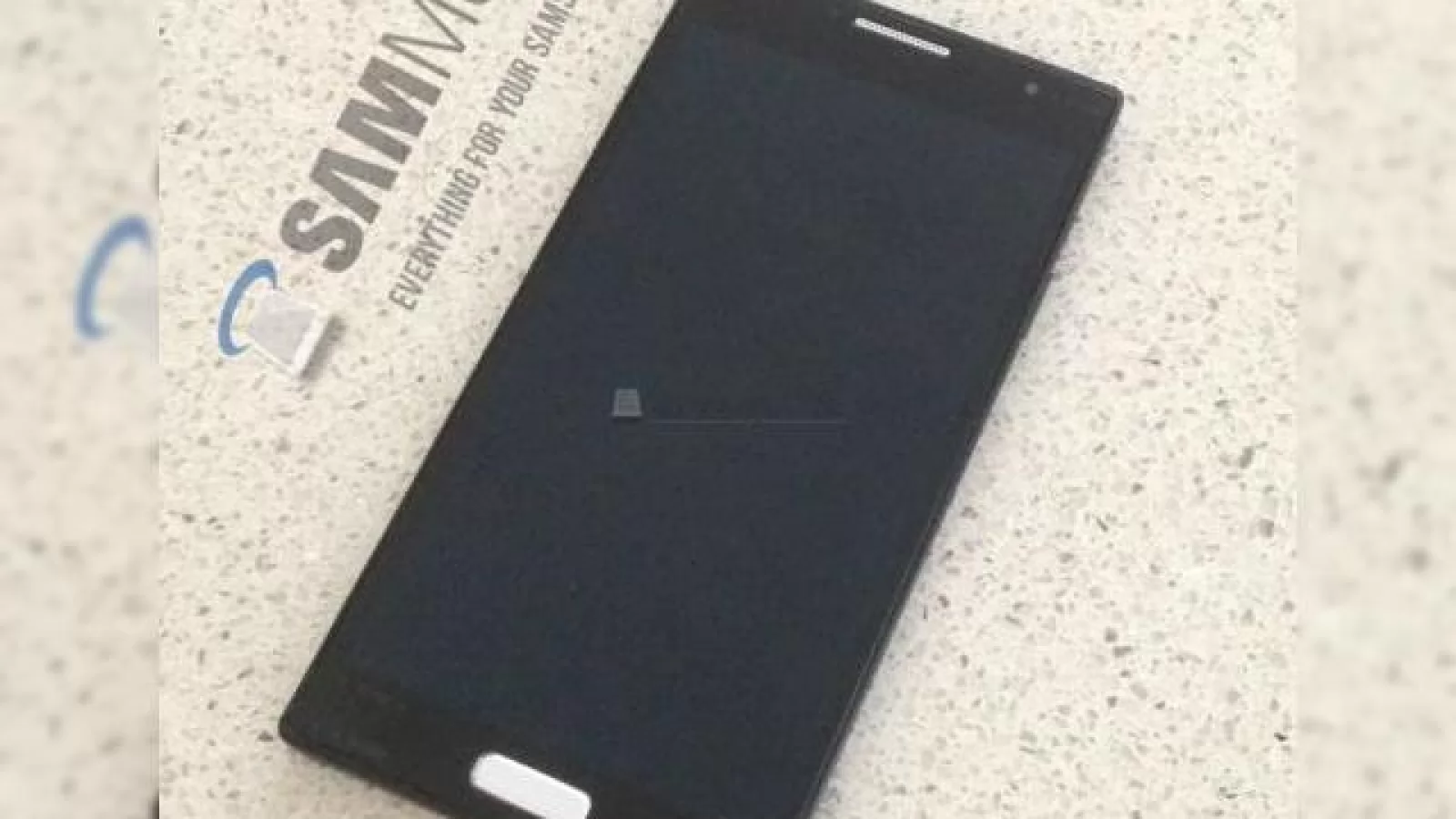 Smartphone-ul misterios Samsung de acum câteva zile e de fapt un prototip de Galaxy S4