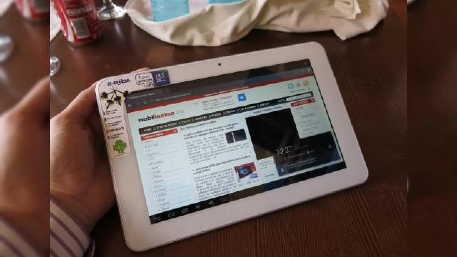 E-BODA Supreme XL400QC - tableta muschetarilor, date tehnice si primele impresii