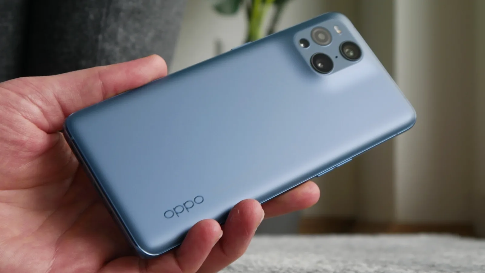 Oppo a înregistrat tehnologia MagVOOC, propria soluție de încărcare magnetică similară cu Apple MagSafe