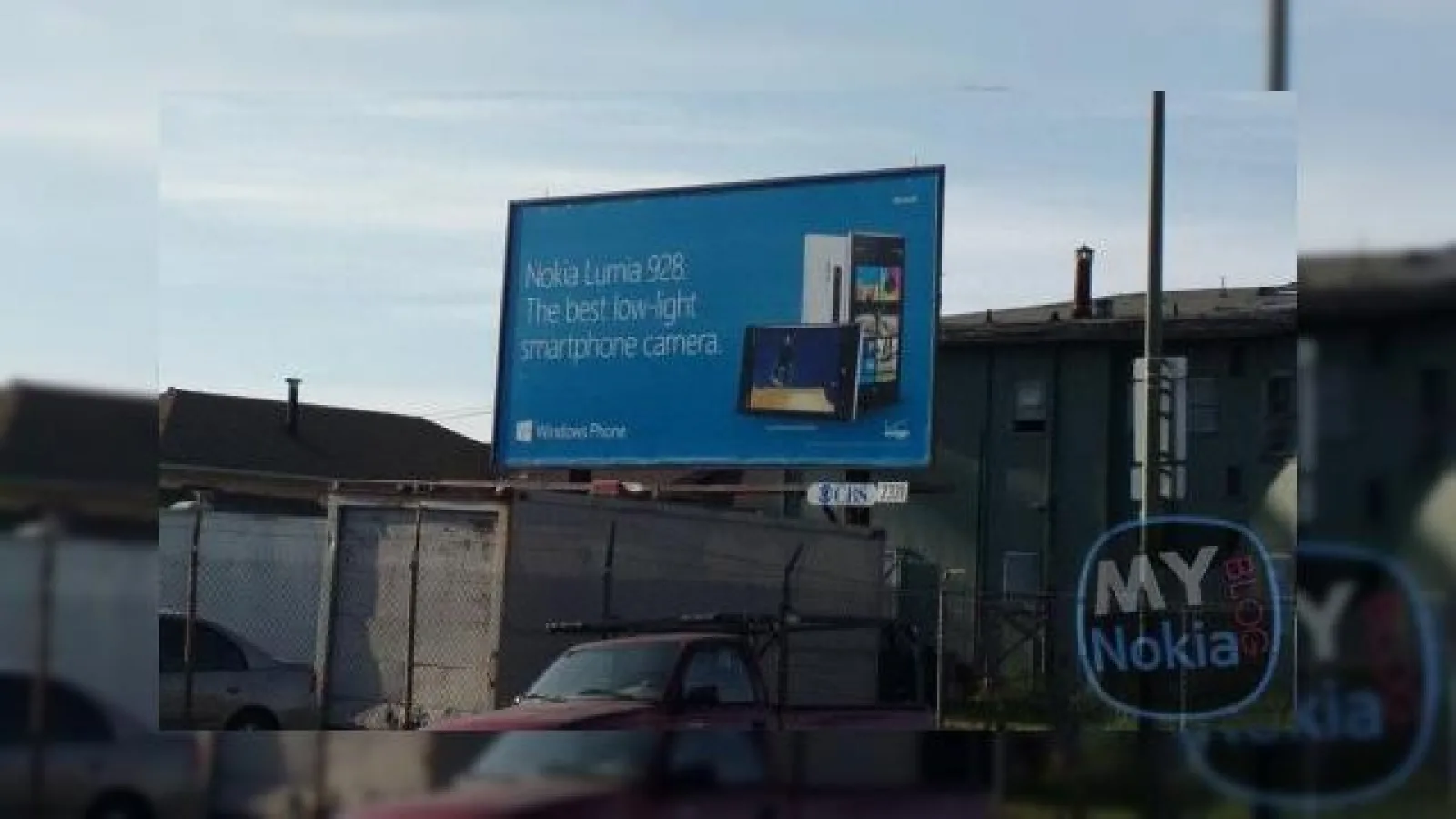 Primul panou publicitar cu Nokia Lumia 928 indică terminalul cu „cea mai bună performanță” în ce privește pozele în condiții de iluminat scăzut