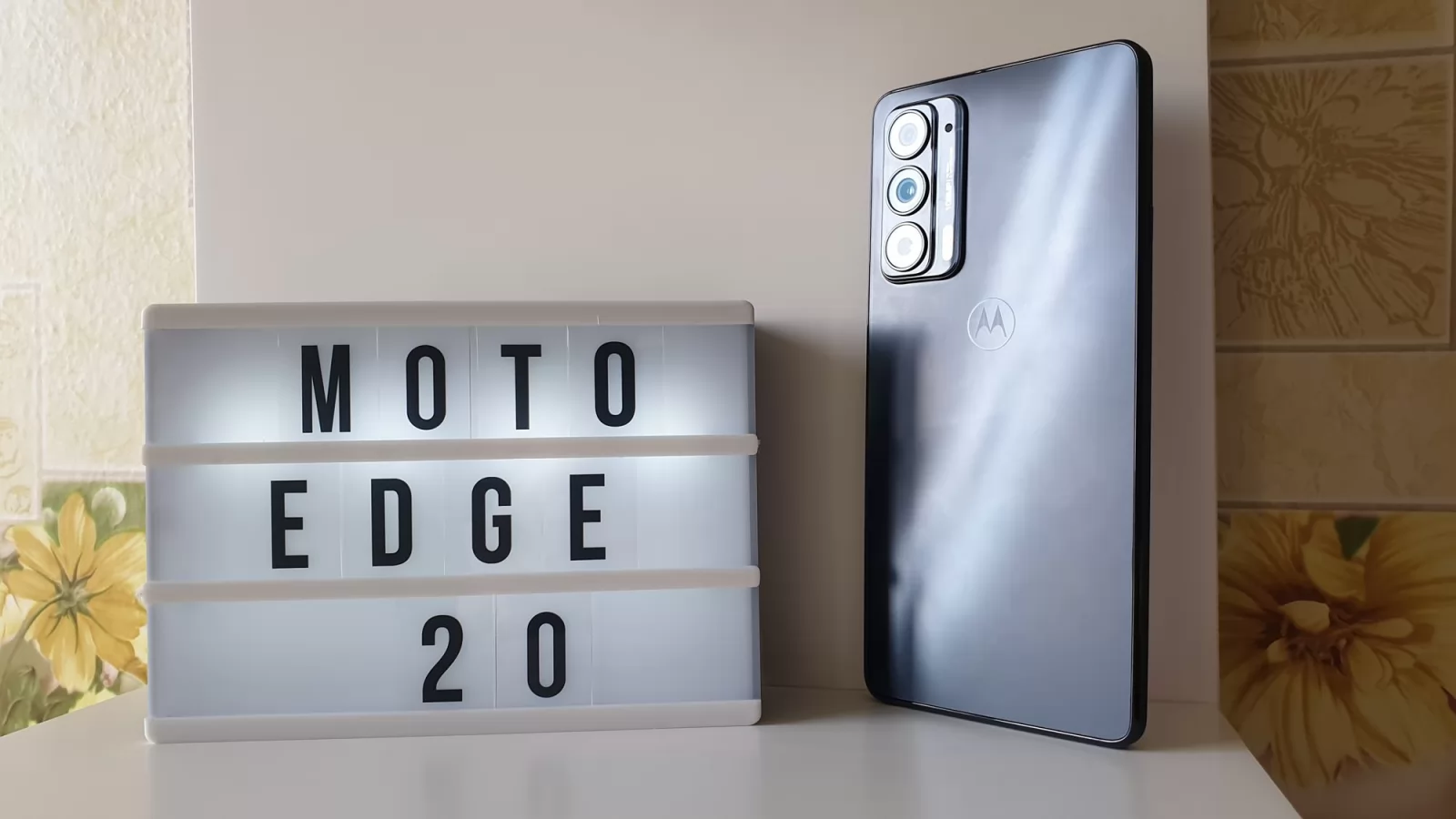 Motorola Edge 20 Review detaliat în limba română (Evaluare Mobilissimo)