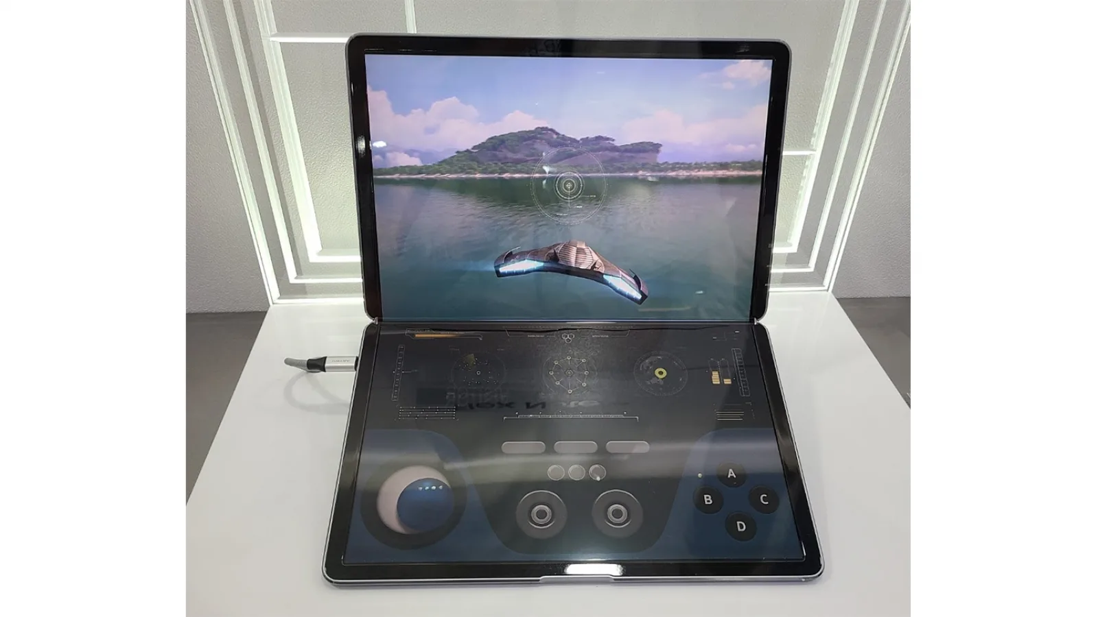 Samsung Galaxy Book Fold 17 ar putea fi primul laptop cu ecran pliabil Samsung, care va sosi în 2022