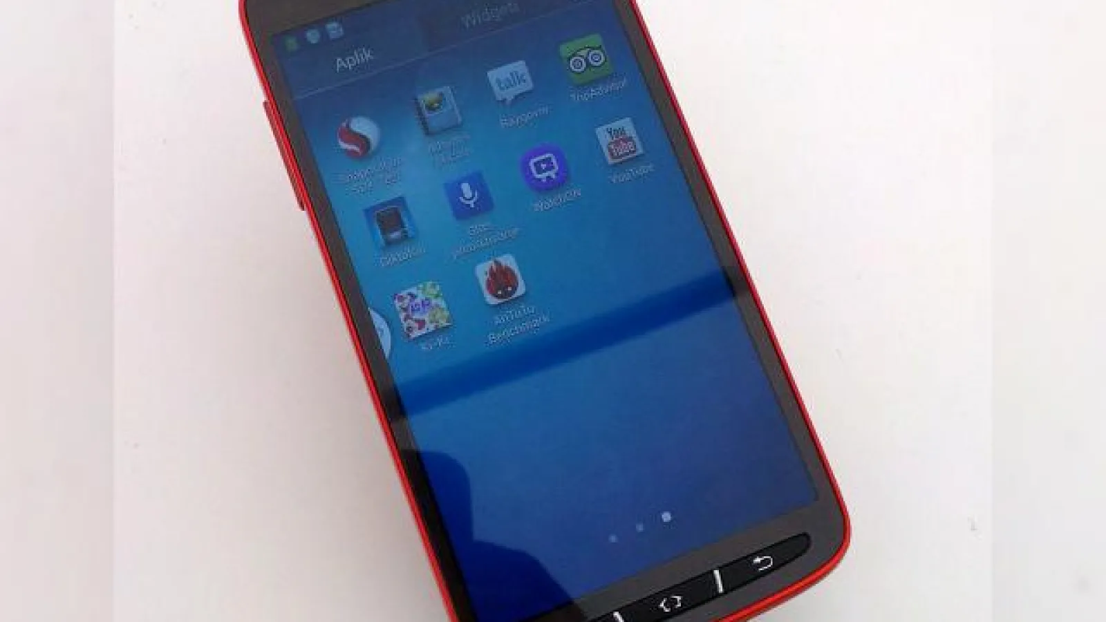 Samsung Galaxy S4 Active Își face apariția În primele imagini
