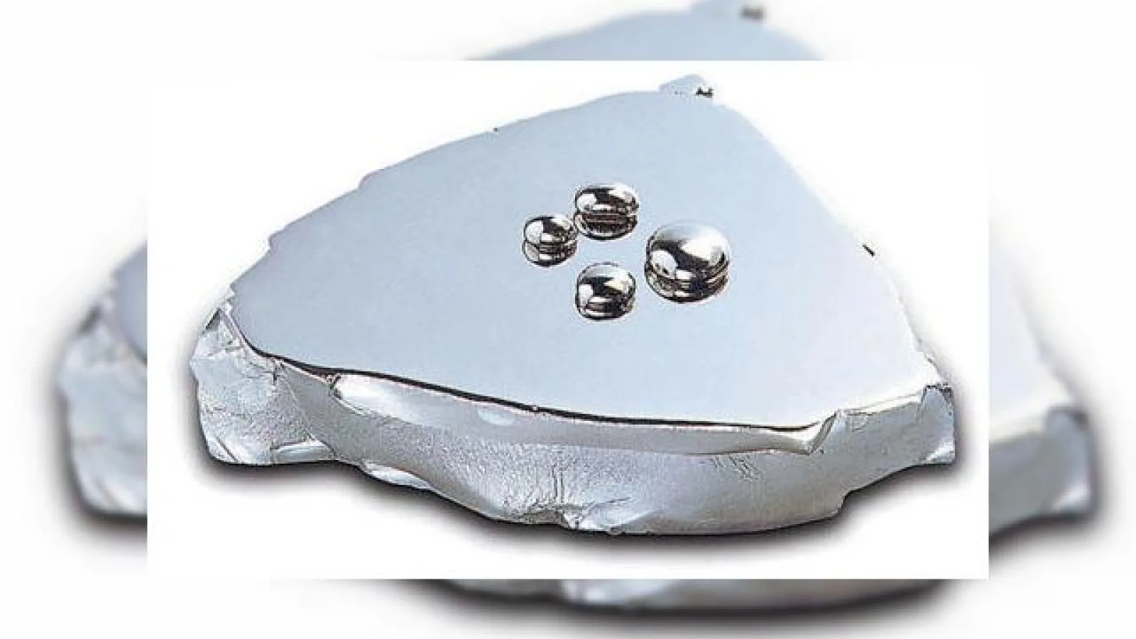 HTC ia În calcul utilizarea materialelor de la Liquidmetal pentru telefoanele sale