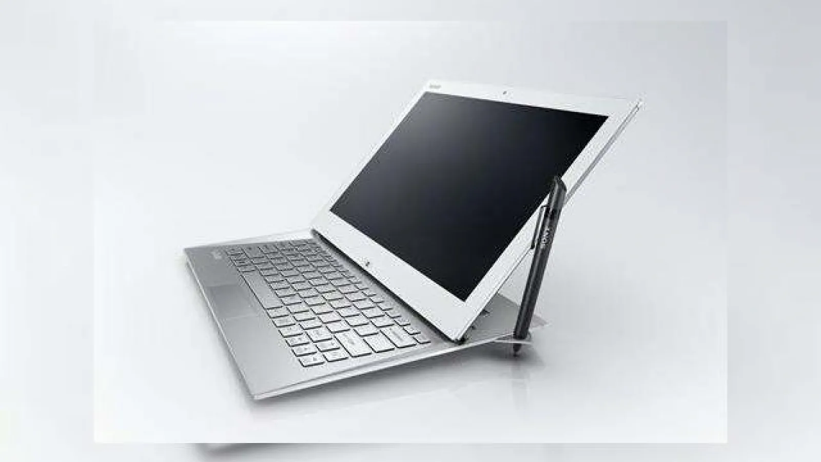 Sony prezintă noul laptop hibrid VAIO Duo 13, cu tastatura glisantă
