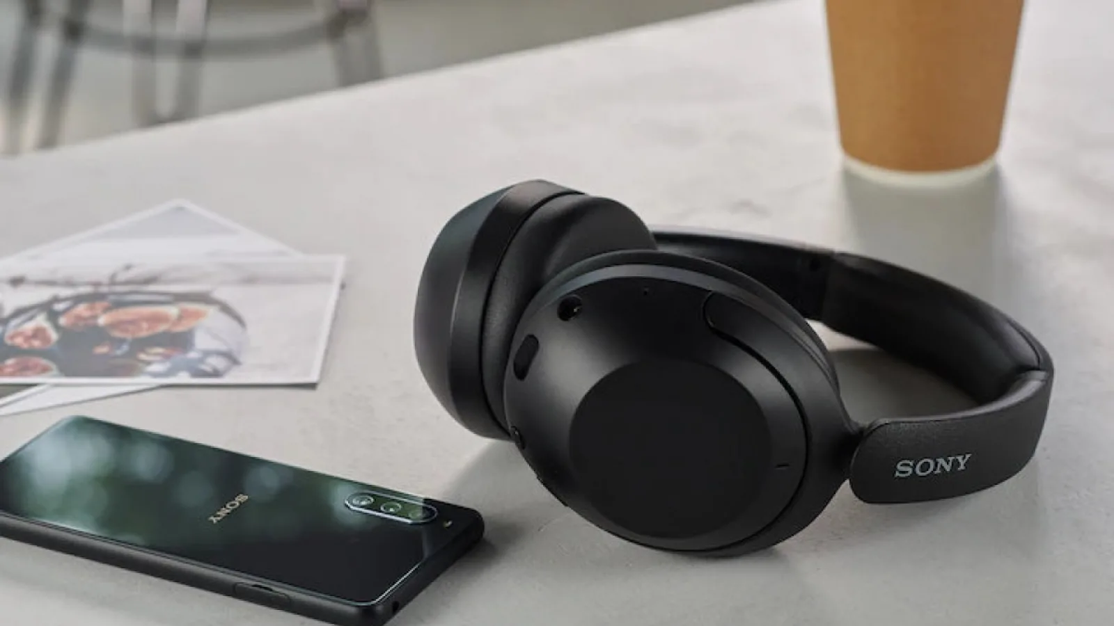 Sony extinde seria de căști Extra Bass odată cu lansarea modelului WH-XB910N; Anunță și căștile wireless in-ear WF-C500
