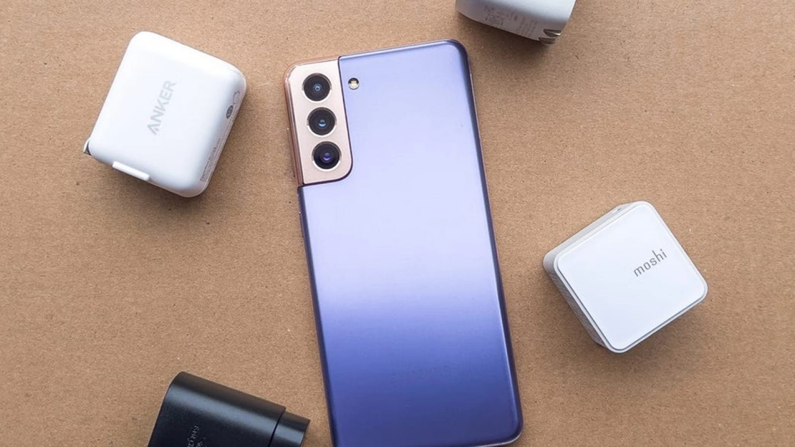 Seria Samsung Galaxy S22 primește certificarea 3C; Alimentarea la 25W va fi prezentă și în 2022