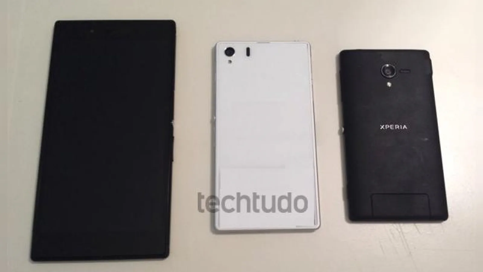 Un nou device Sony apare pe internet; sursele spun că este Sony Honami!