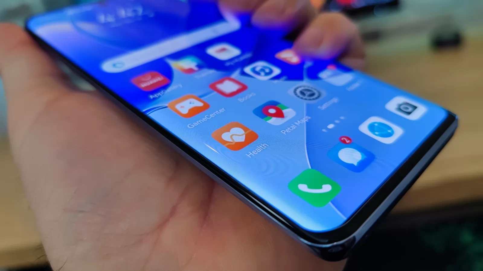 HUAWEI Nova 9: Display demn de un flagship de 2021 şi gata de gaming, binging
