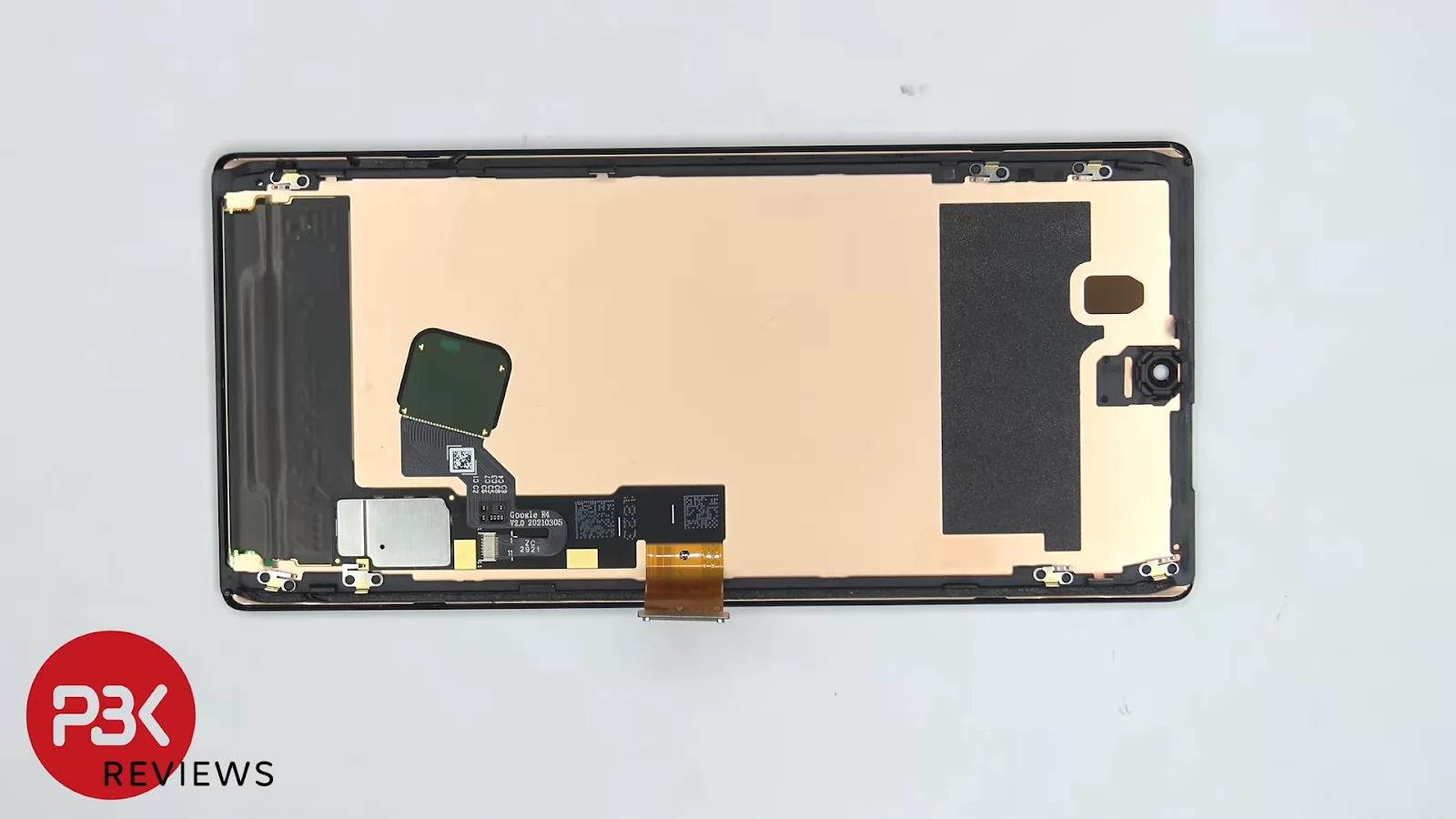 Google Pixel 6 și Pixel 6 Pro sunt greu de reparat; Aflăm că au antena 5G amplasată neinspirat și alte detalii din disecția lor