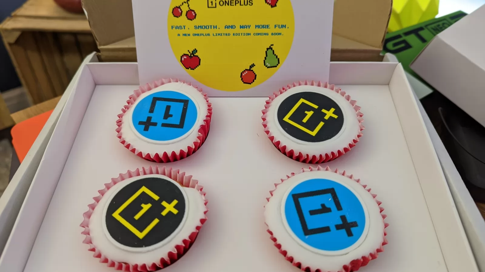 OnePlus continuă teaserele pentru telefonul ediție limitată; Ar putea fi un Nord 2 cu procesor schimbat și tematică Pac-Man