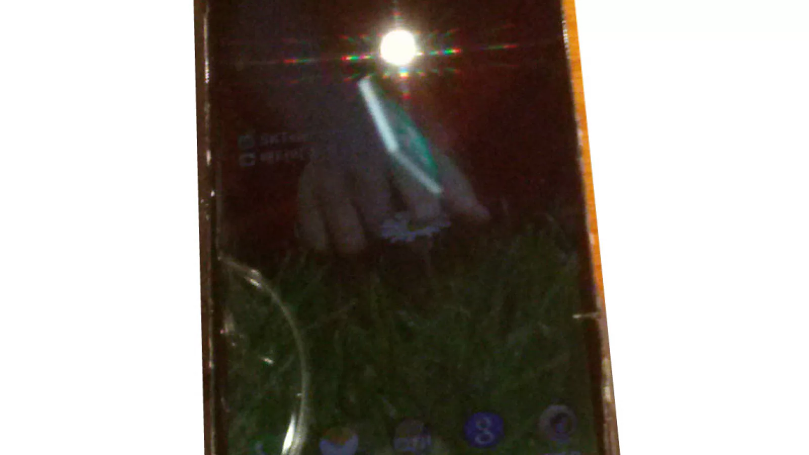 LG Optimus G2 fotografiat din nou, vine cu ecran edge to edge