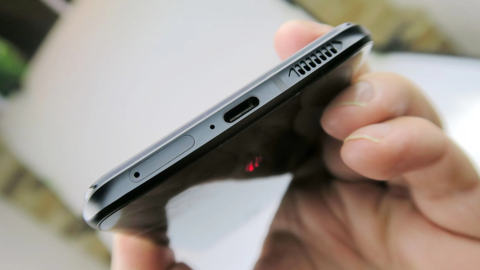 Nubia Red Magic 6s Pro: Baterie mai generoasă cu binging-ul de filme, decât cu gaming-ul