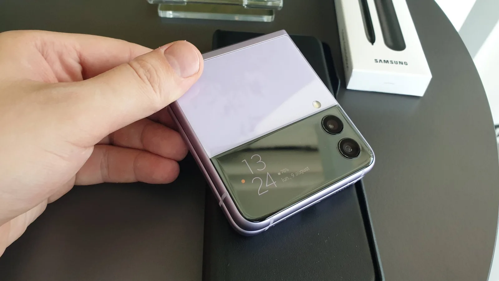 Samsung Galaxy Z Flip 3 şi Z Fold 3 au început să primească actualizarea la One UI 4.0, Android 12