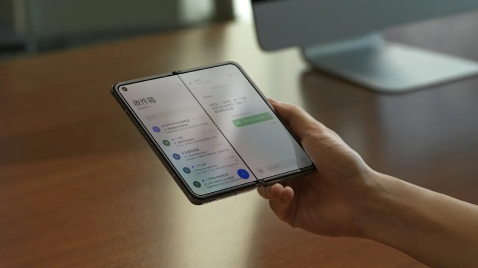 Telefonul pliabil OPPO Find N își face apariția în imagini oficiale; Va rula o versiune specială ColorOS 12