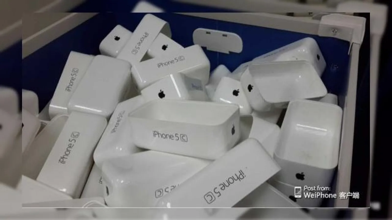 iPhone Lite s-ar putea numi de fapt iPhone 5C, dacă ne luăm după ambalaje ajunse pe web