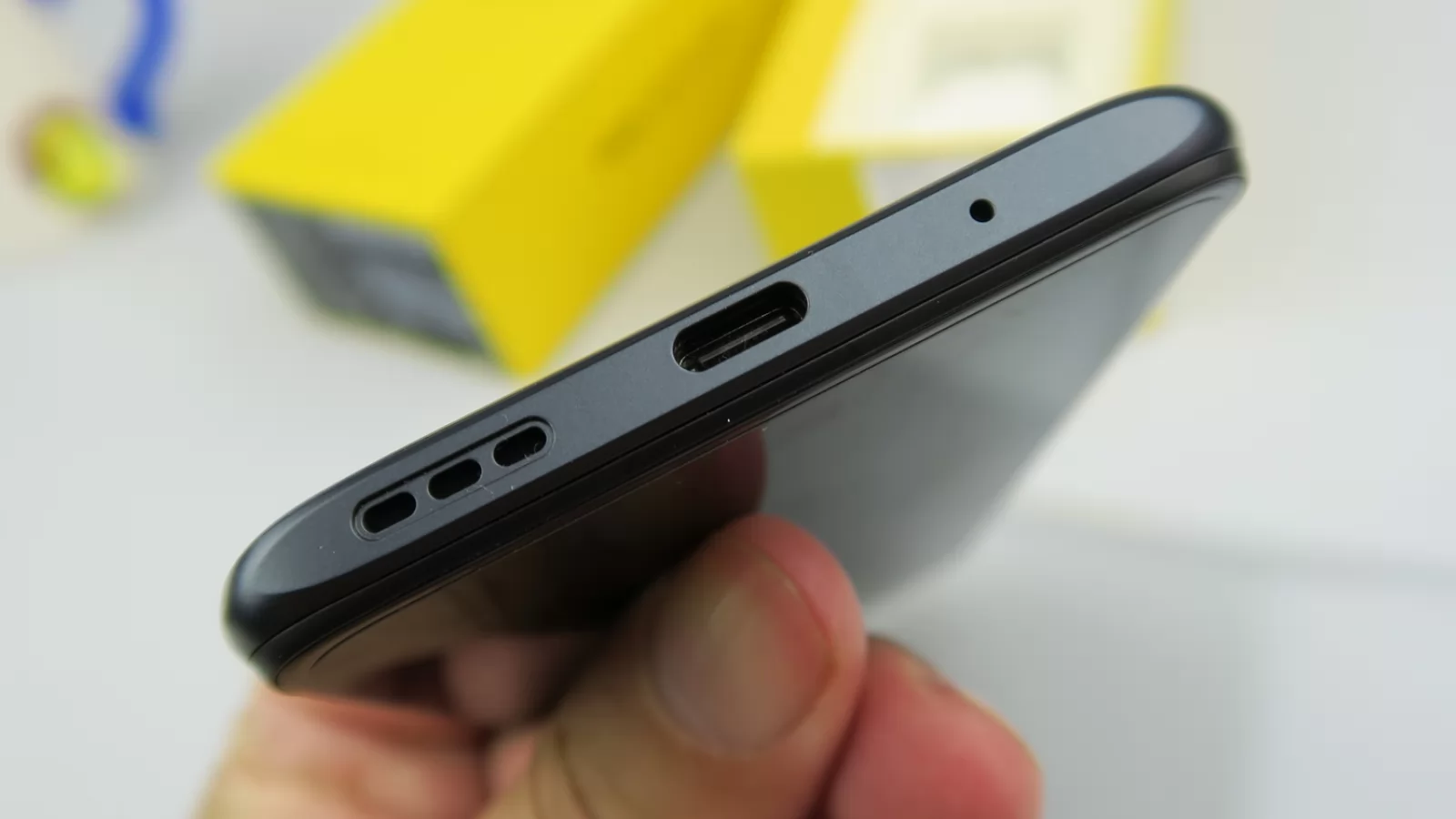 POCO M3 Pro 5G: Acustica aduce un volum reper, avem şi egalizare la pachet