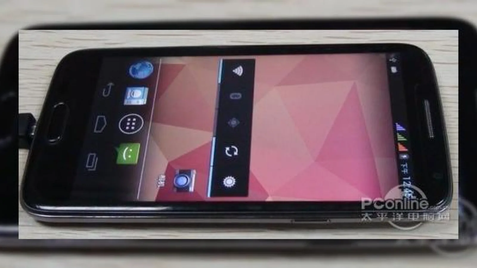 Un nou telefon tri SIM Își face apariția: GooPhone X1+; Primul model cu Android?