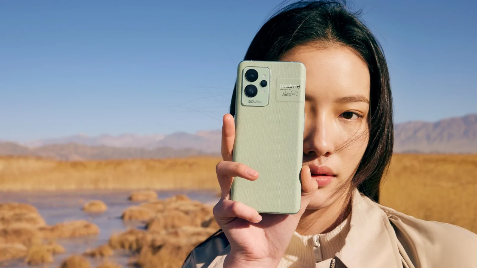 realme GT2 Pro a fost prezentat oficial: are cameră Microscop, procesor Snapdragon 8 Gen 1