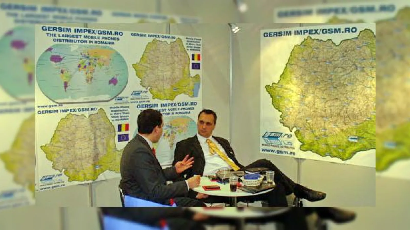 Cel mai mare distribuitor de telefoane din România se apropie de un rulaj de 200 de milioane de euro, va cumpara un magazin online