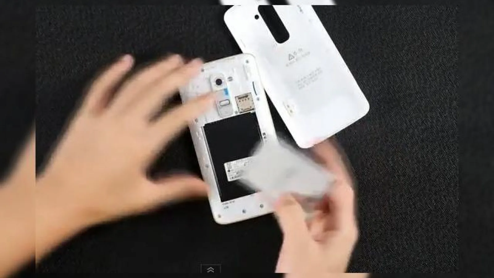LG G2 În varianta coreeană vine cu slot microSD, baterie Înlăturabilă; Iată un unboxing! (Video)