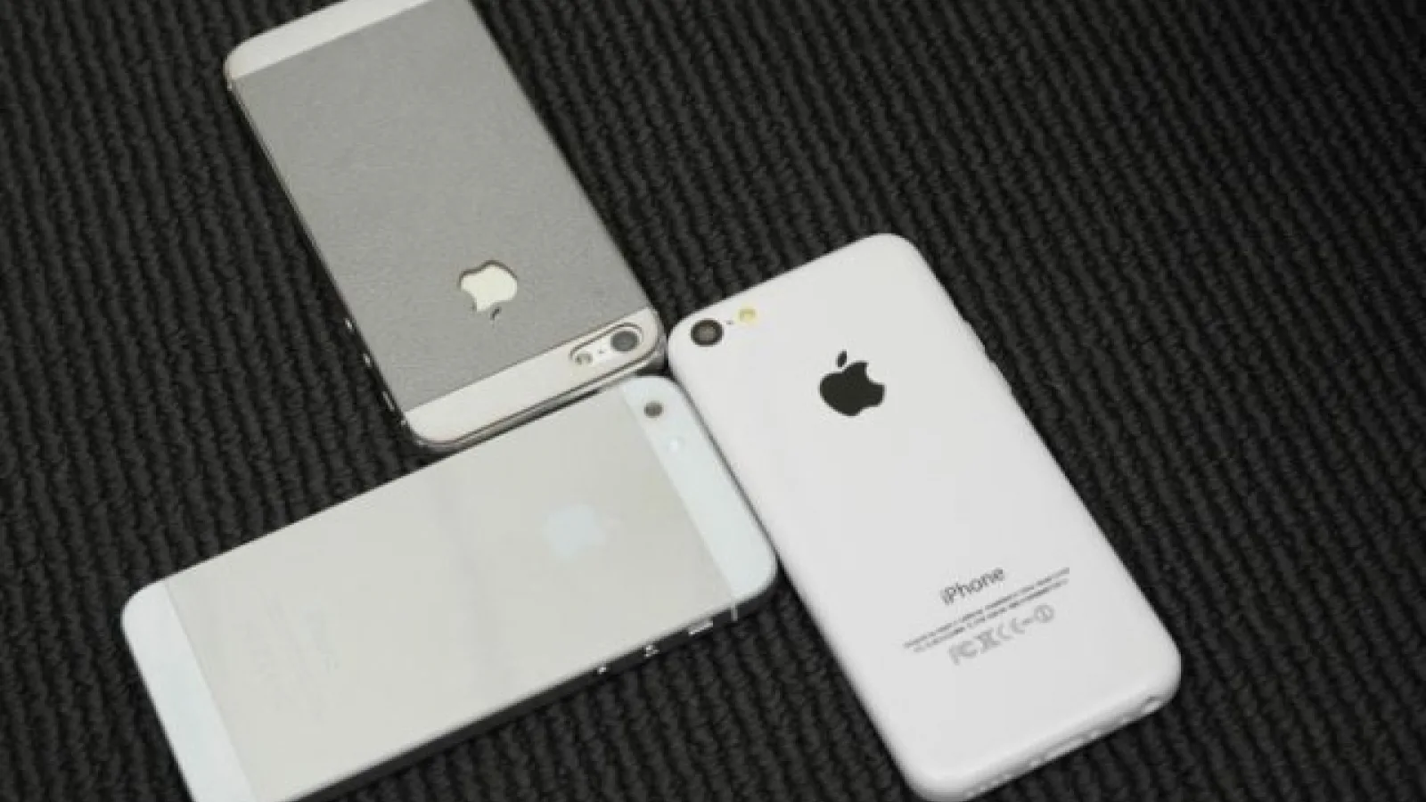 Numele iPhone 5S și iPhone 5C confirmate oficial de către surse de la Apple