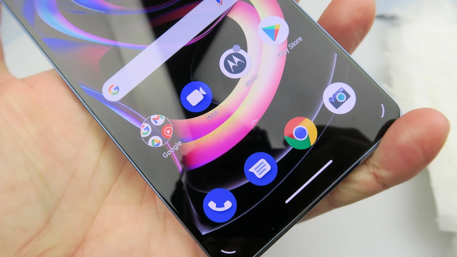 Motorola Edge 20 Pro: OS, UI, aplicaţii gata de productivitate prin Ready For, versiunea nouă