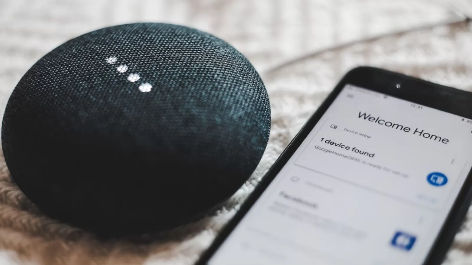 Google Assistant nu mai necesită rostirea comenzii vocale complete "Hey Google, Stop" pentru a opri redarea unei informații