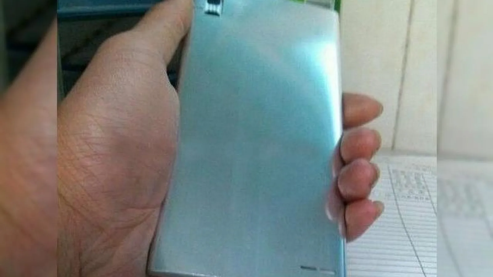 Huawei Honor 3 ar putea fi anunțat oficial pe 28 august