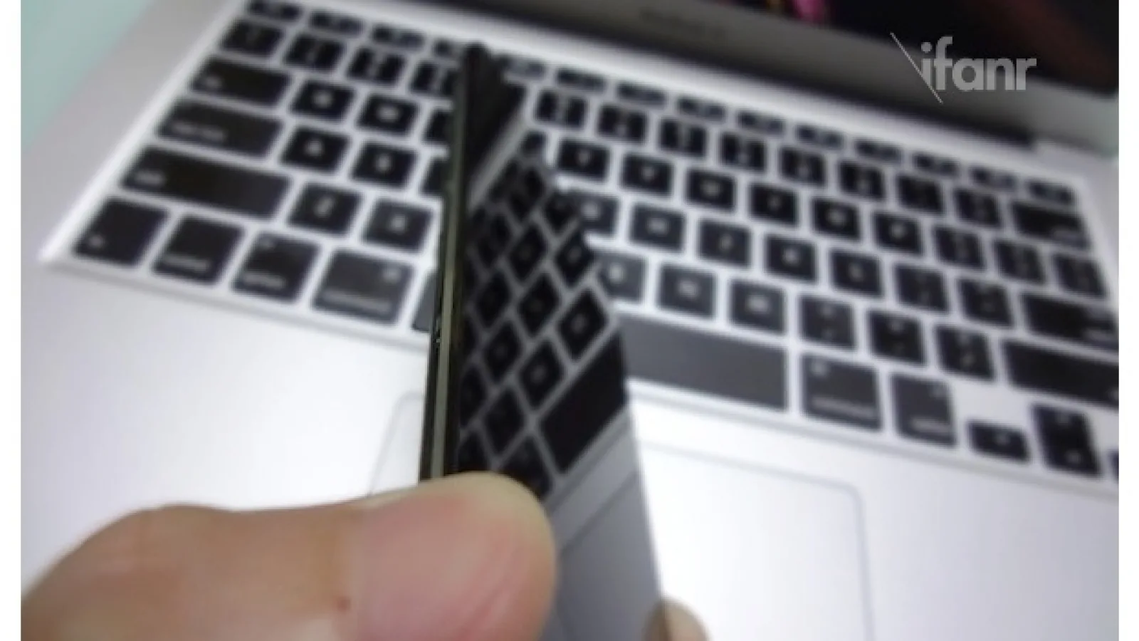 Meizu MX3 este incredibil de subțire, o confirmă noi imagini cu terminalul 8 core